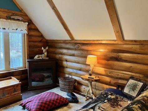 45 Crooked Way Naples ME 04055