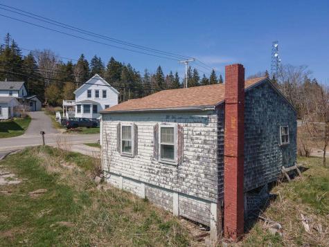 7 N Main Street Stonington ME 04681