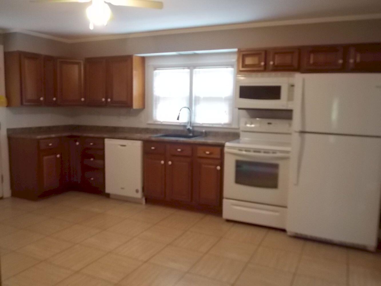 23 Hardy Street Madison ME 04950