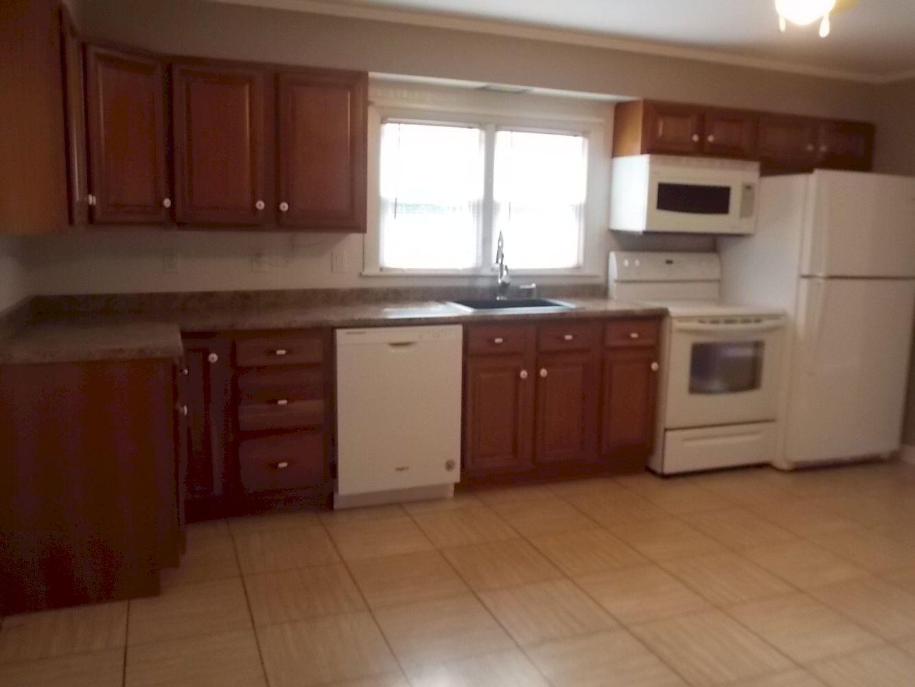 23 Hardy Street Madison ME 04950