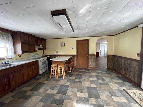 92 Todds Corner Road Saint Albans ME 04971