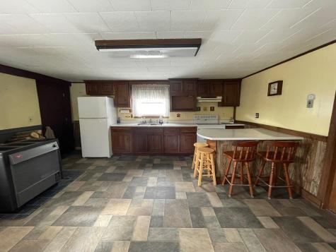 92 Todds Corner Road Saint Albans ME 04971