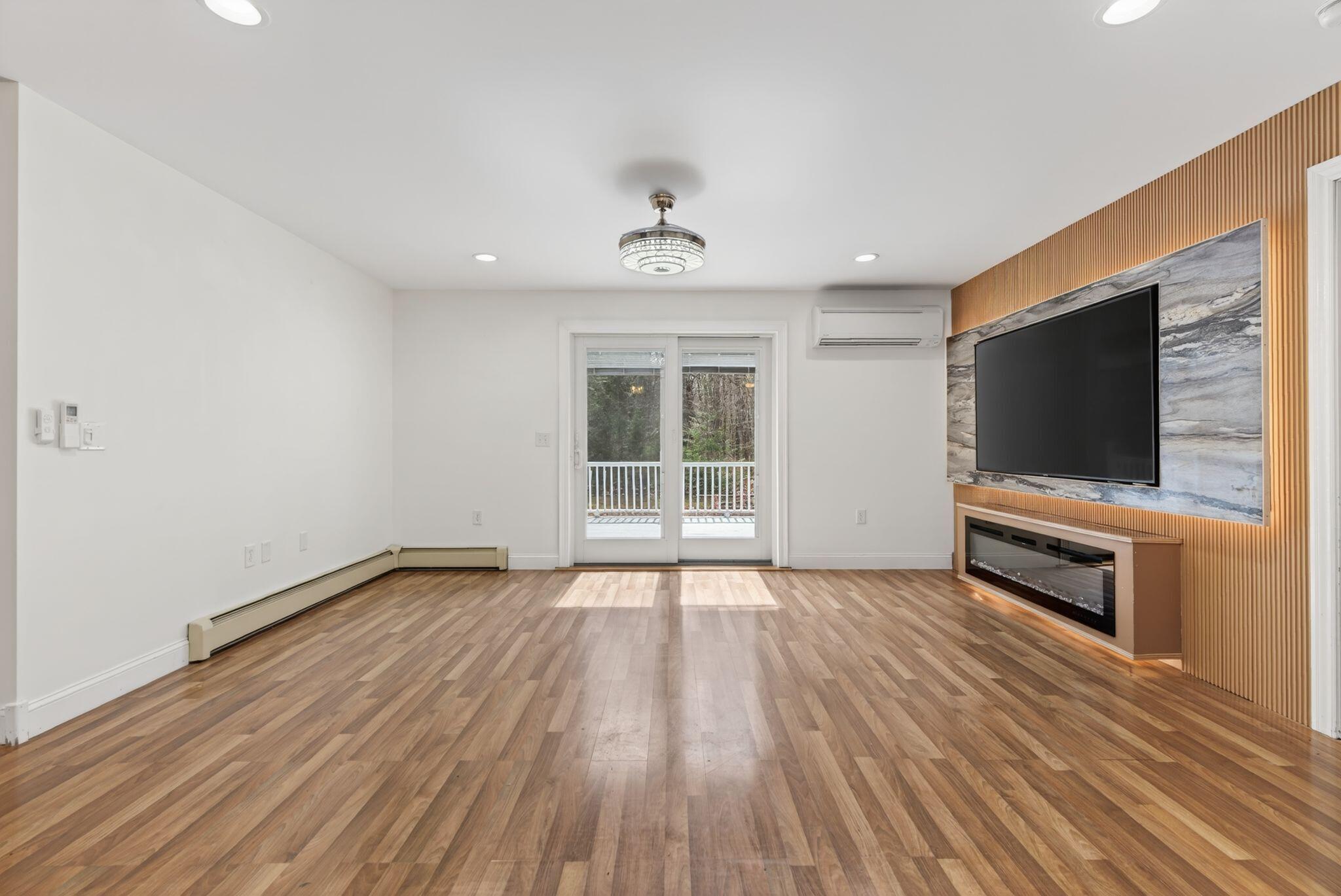 10 Wildberry Lane Saco ME 04072