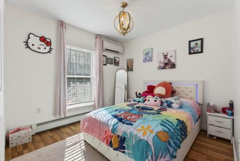 10 Wildberry Lane Saco ME 04072