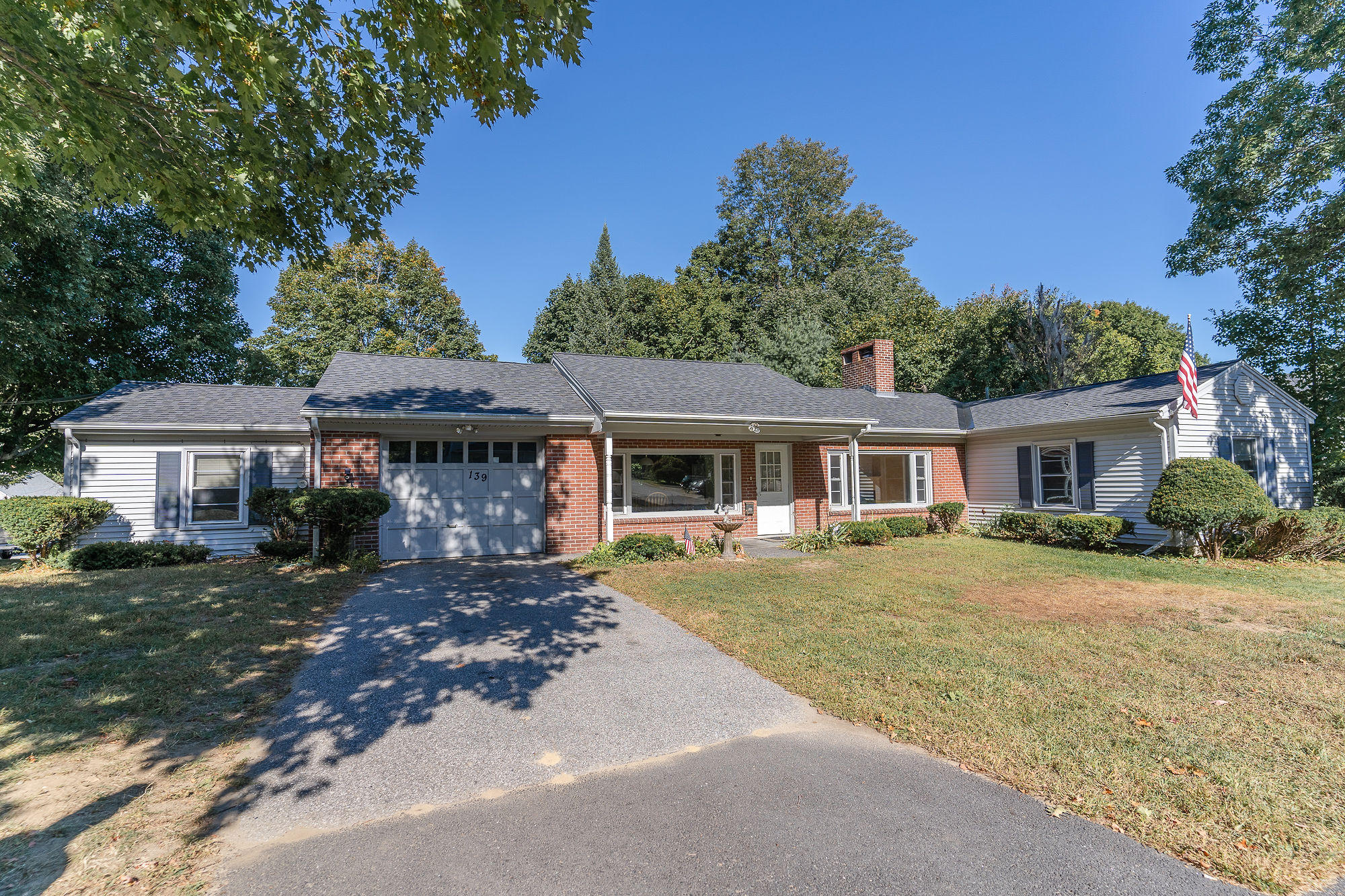 139 Lake Street Auburn ME 04210