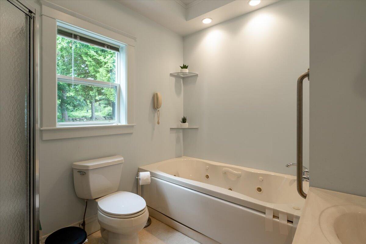 144 Talbot Avenue Rockland ME 04841