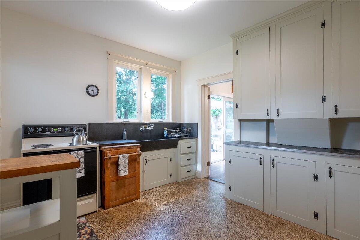 144 Talbot Avenue Rockland ME 04841