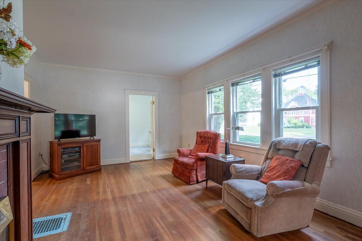 144 Talbot Avenue Rockland ME 04841