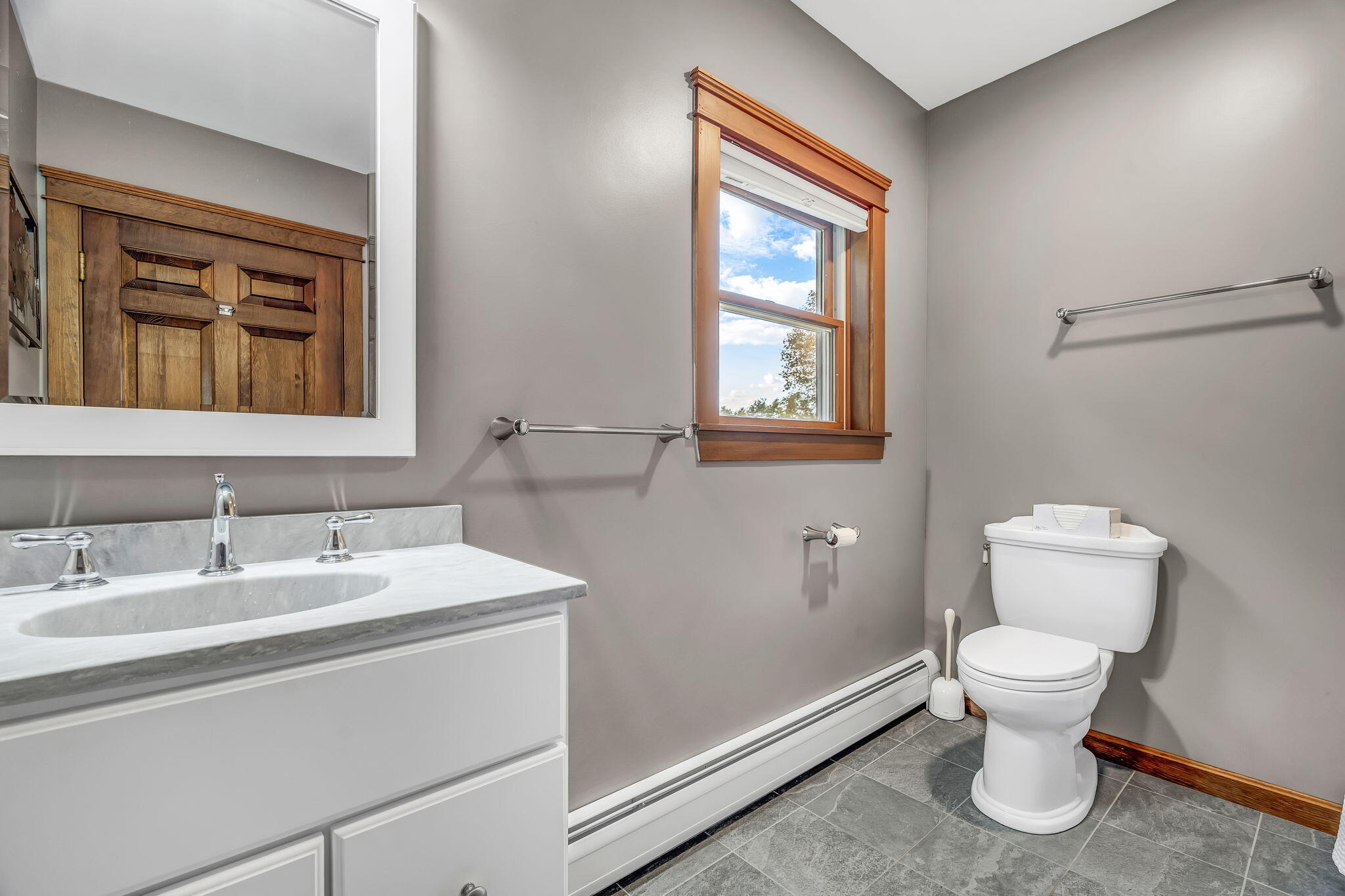 2416 Kennebec Road Newburgh ME 04444