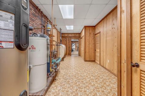2416 Kennebec Road Newburgh ME 04444