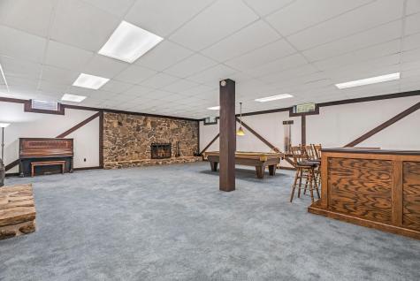 2416 Kennebec Road Newburgh ME 04444