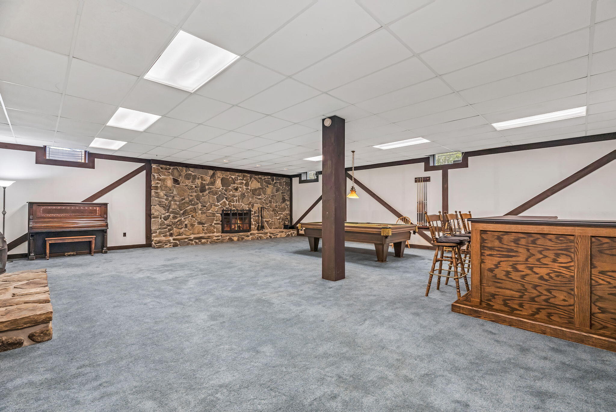 2416 Kennebec Road Newburgh ME 04444