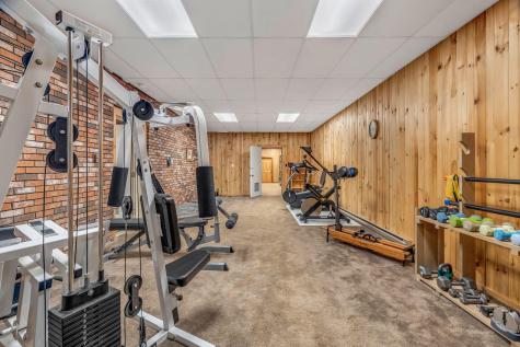 2416 Kennebec Road Newburgh ME 04444