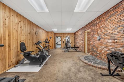 2416 Kennebec Road Newburgh ME 04444