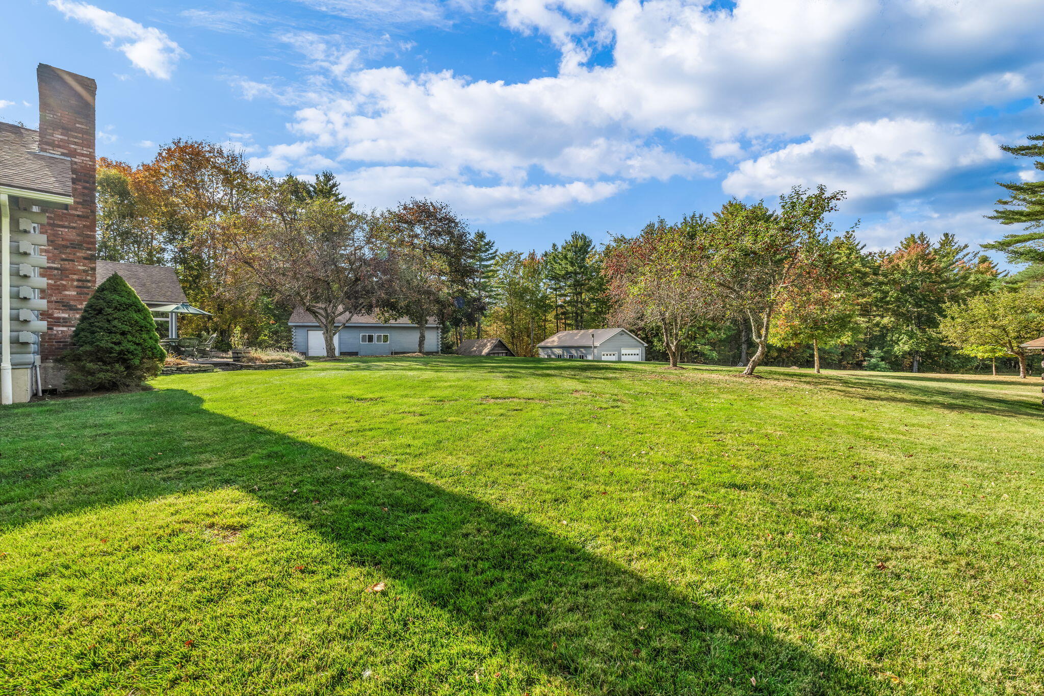 2416 Kennebec Road Newburgh ME 04444