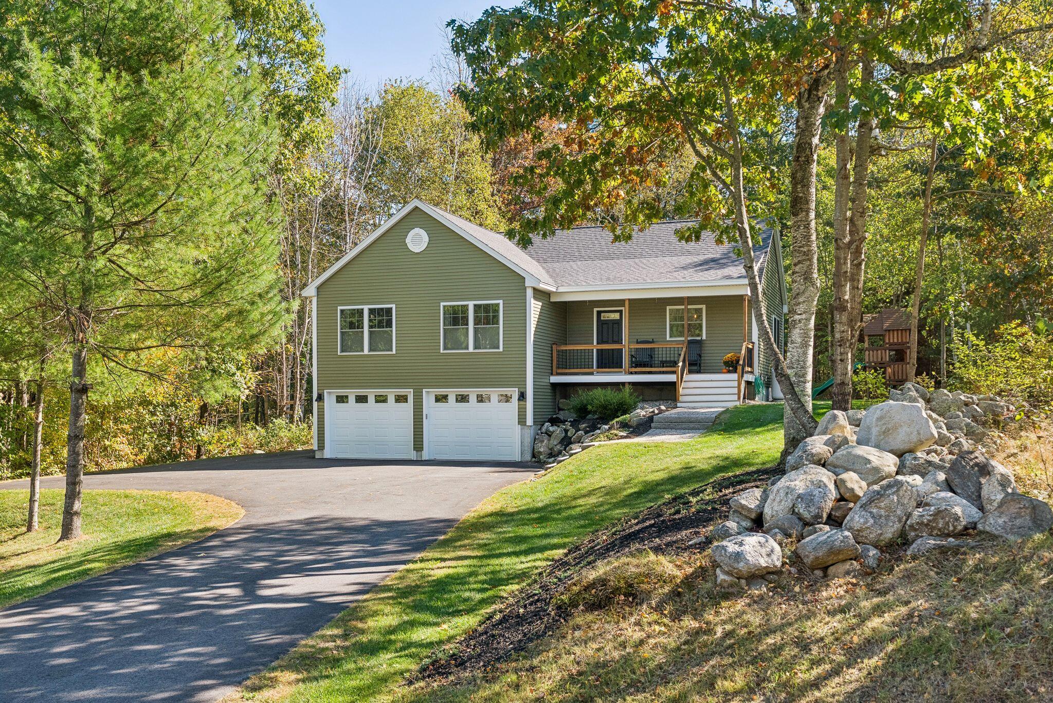 10 Arlington Court Gray ME 04039