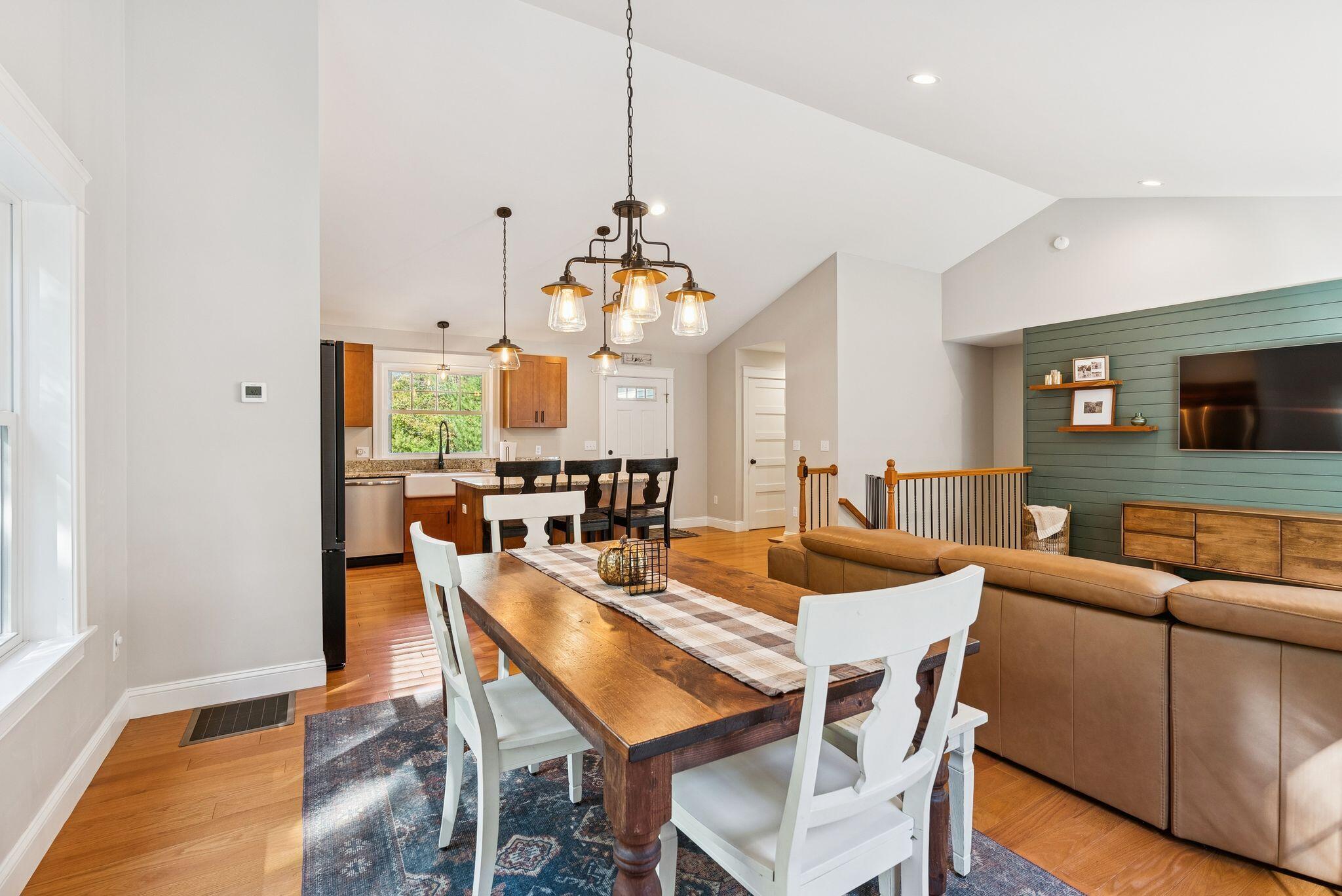 10 Arlington Court Gray ME 04039