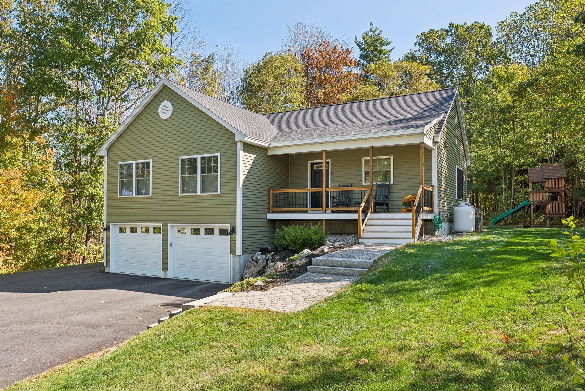 10 Arlington Court Gray ME 04039