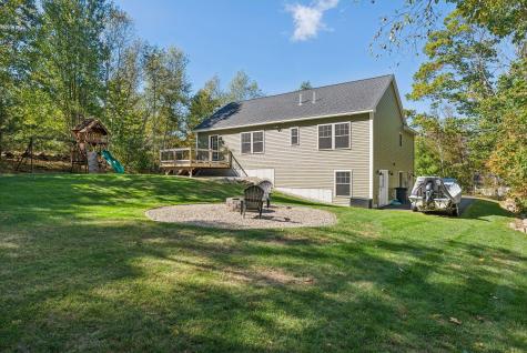 10 Arlington Court Gray ME 04039