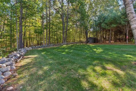 10 Arlington Court Gray ME 04039