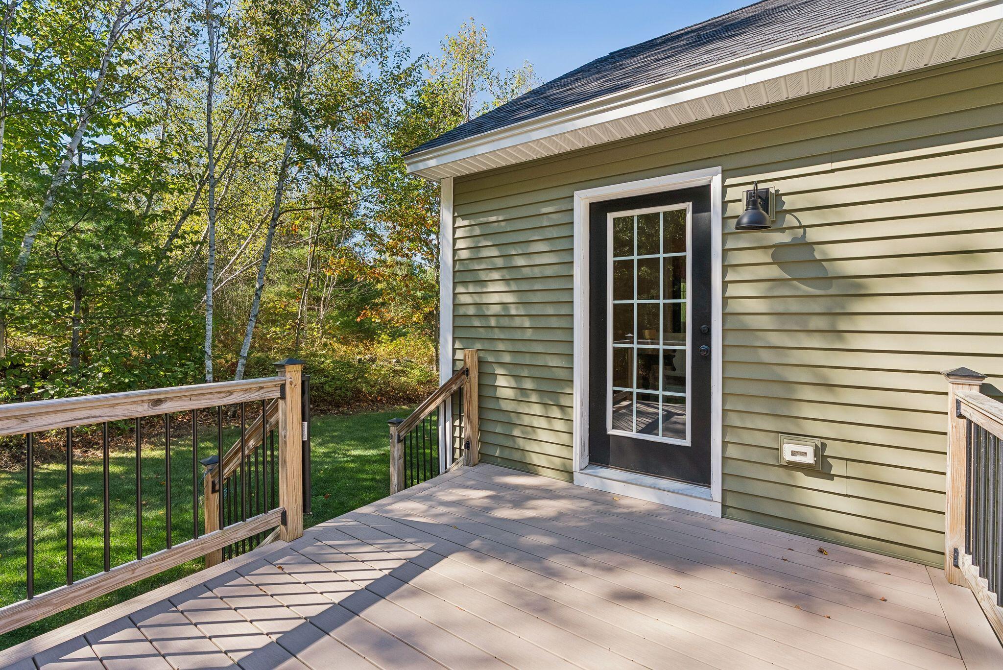 10 Arlington Court Gray ME 04039