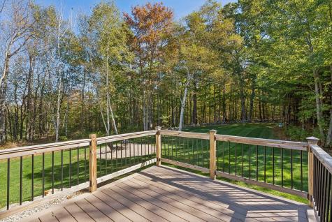 10 Arlington Court Gray ME 04039