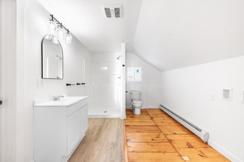 139 Billings Road Hermon ME 04401