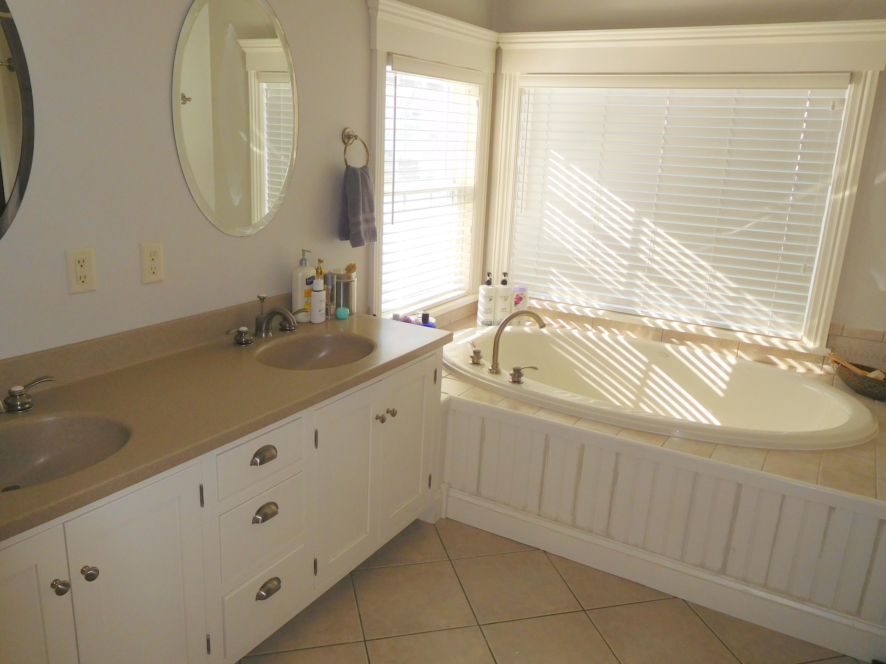 173 Fairway Drive Auburn ME 04210