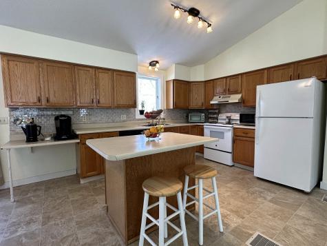 25 Yarmouth Road Gray ME 04039