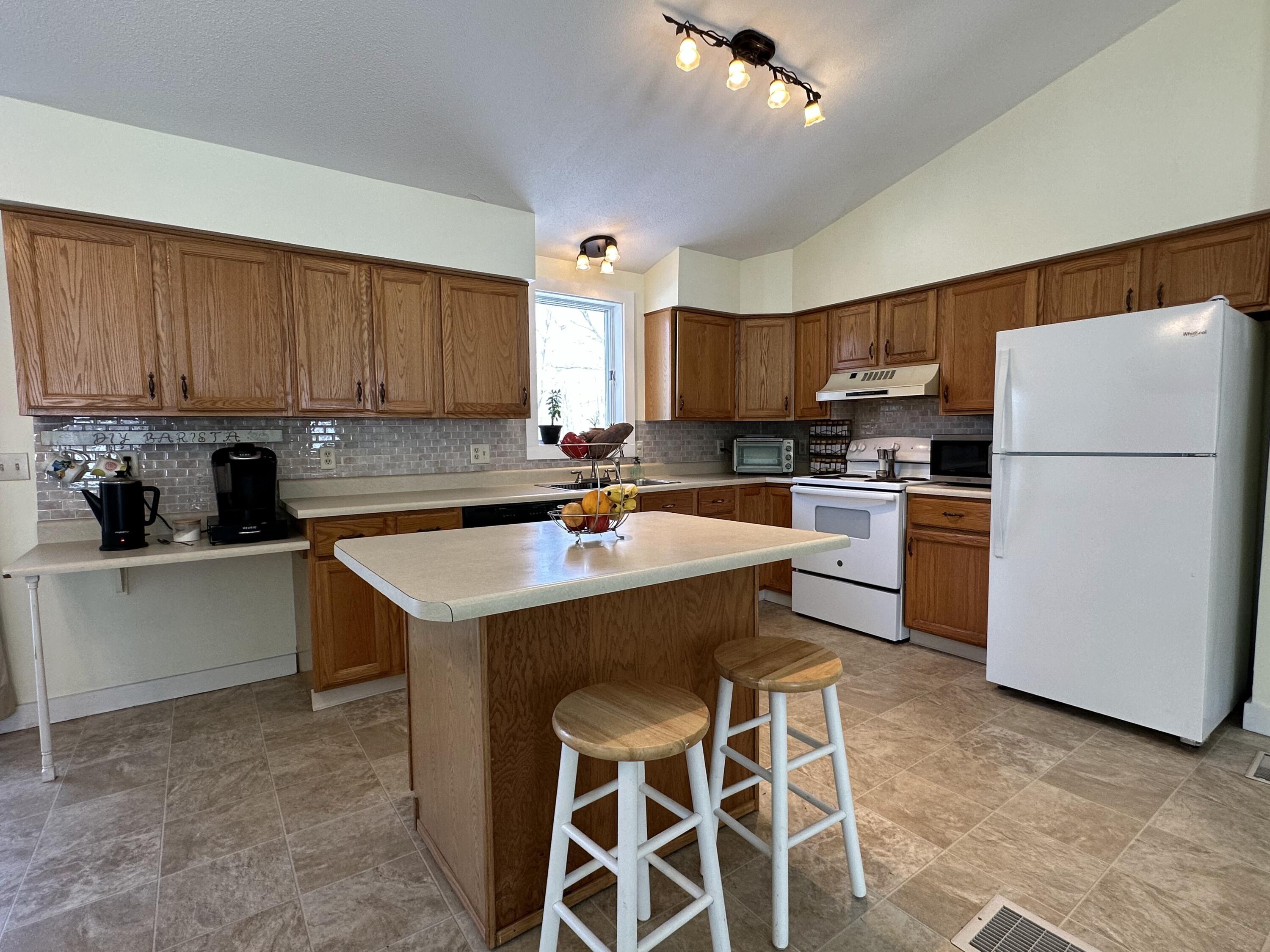 25 Yarmouth Road Gray ME 04039