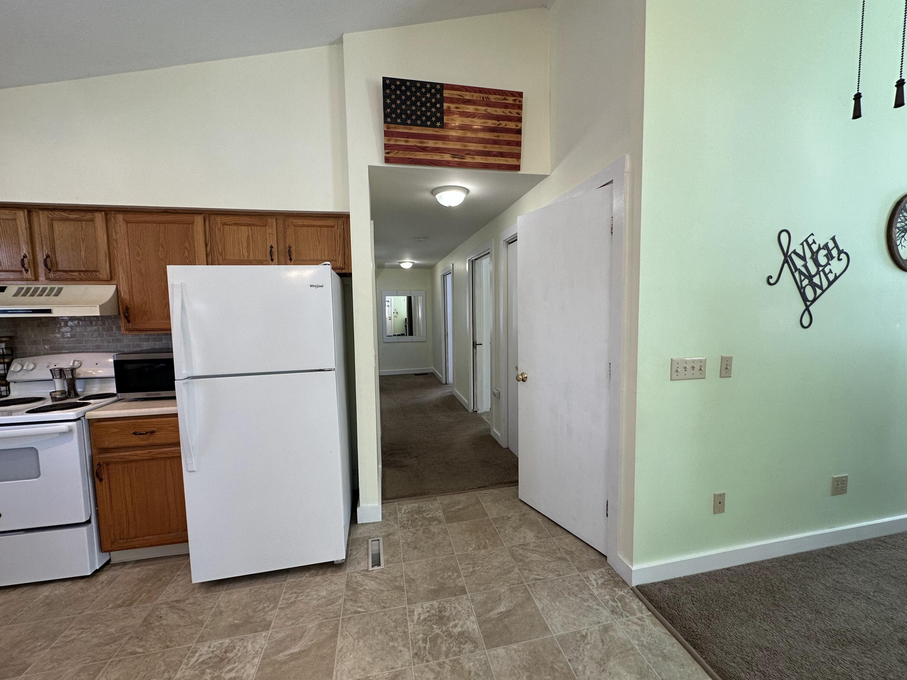 25 Yarmouth Road Gray ME 04039