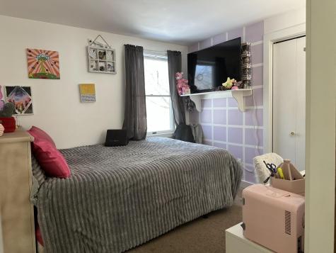 25 Yarmouth Road Gray ME 04039