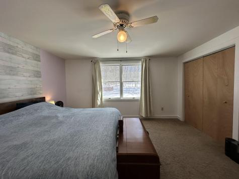 25 Yarmouth Road Gray ME 04039