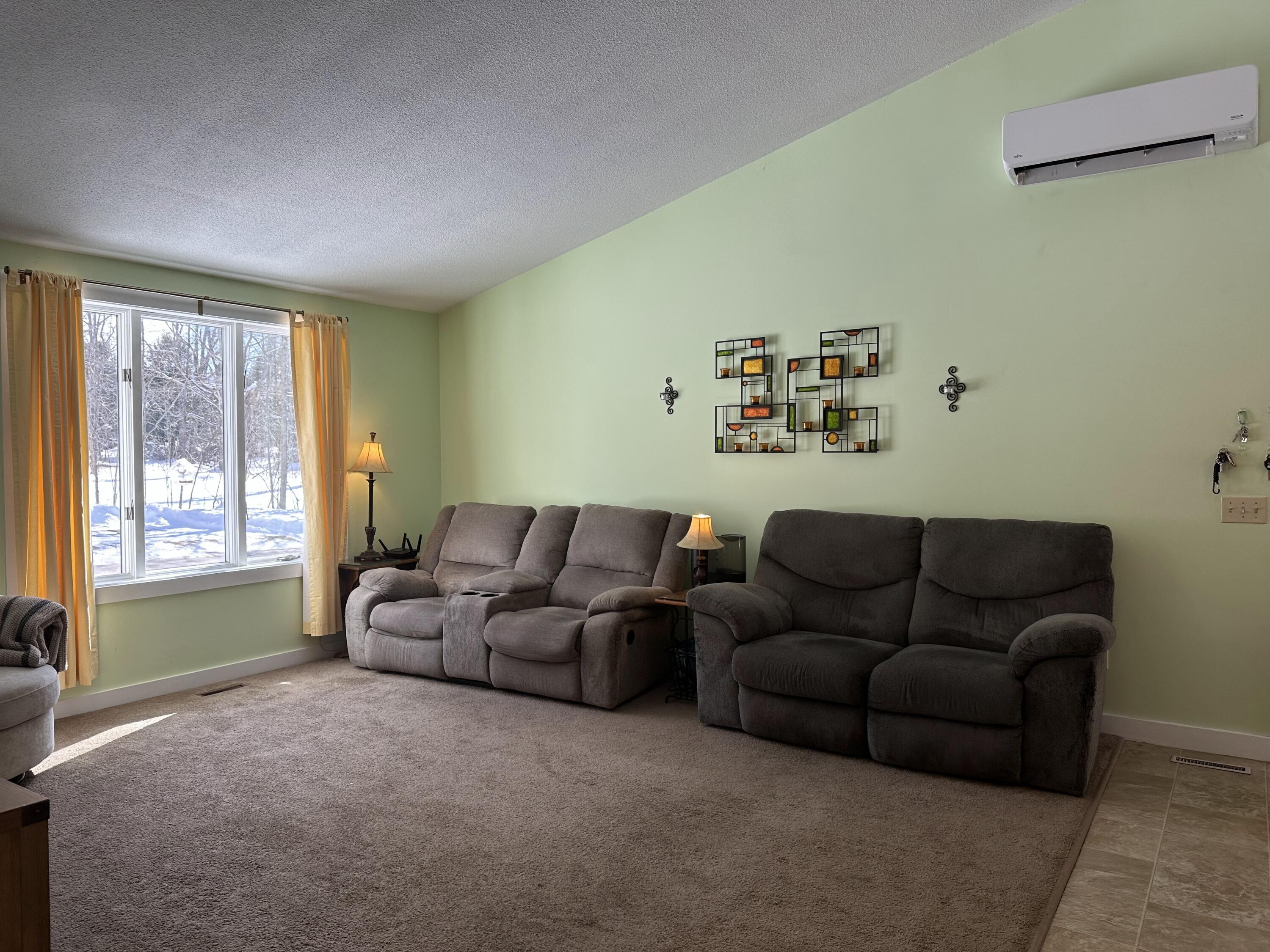 25 Yarmouth Road Gray ME 04039