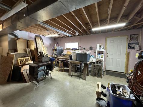 25 Yarmouth Road Gray ME 04039