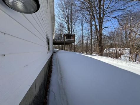 25 Yarmouth Road Gray ME 04039