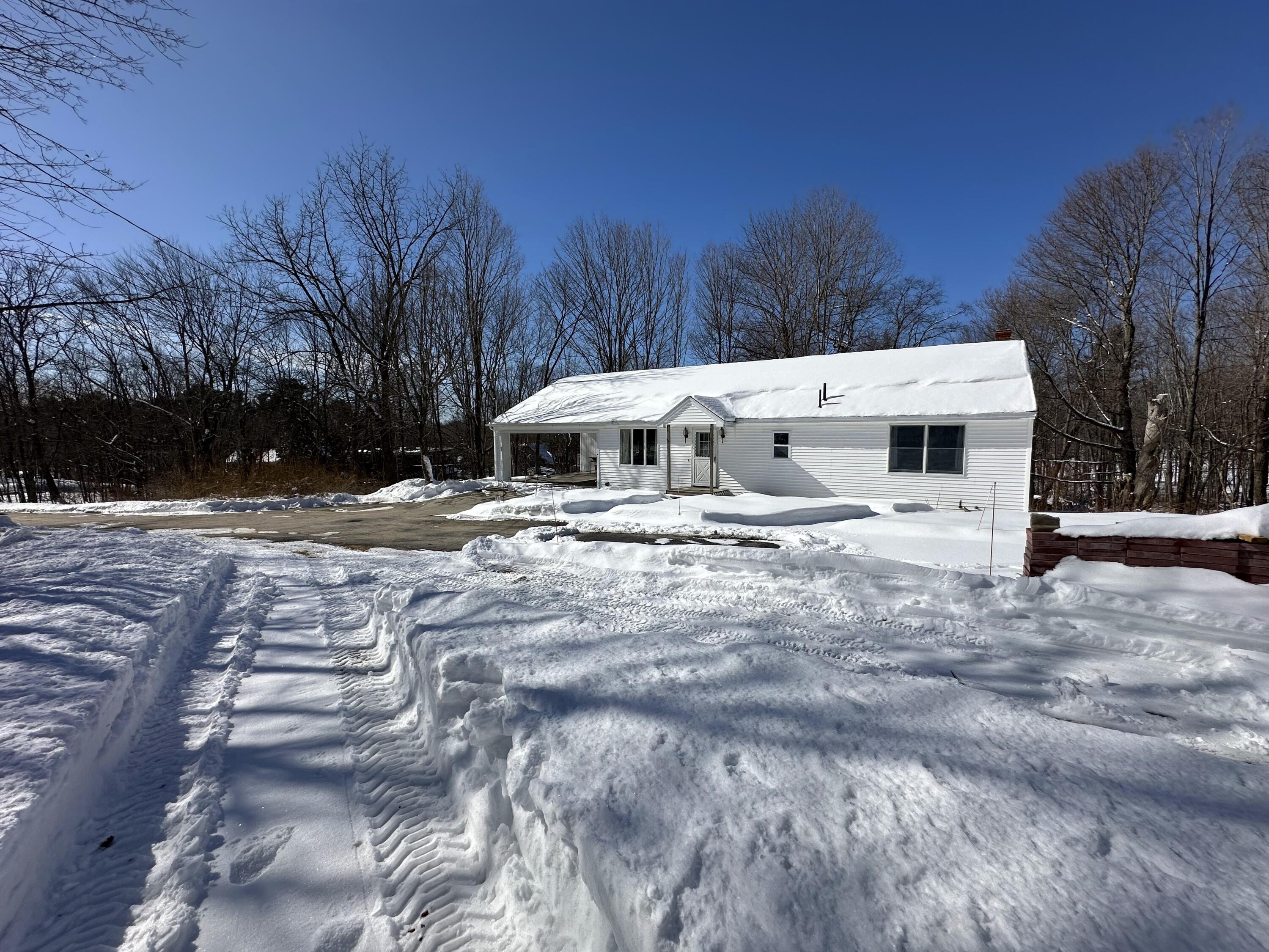 25 Yarmouth Road Gray ME 04039