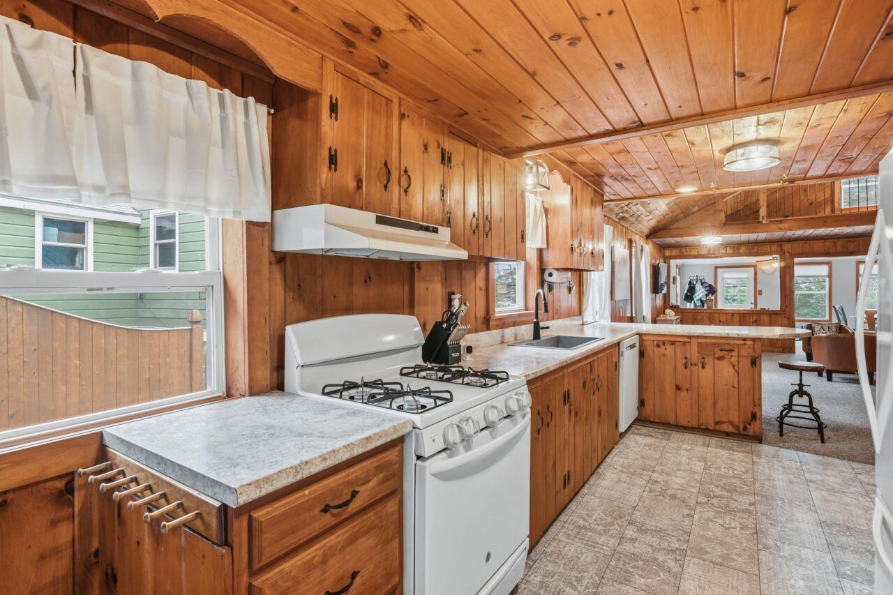 17 Qualey Road Gray ME 04039
