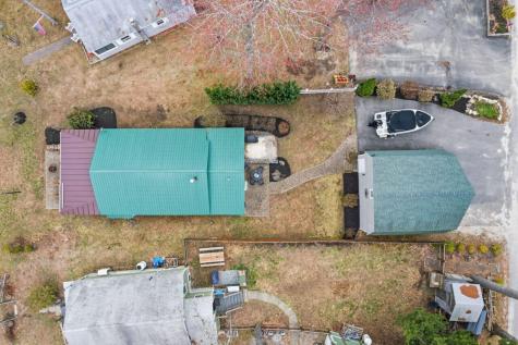 17 Qualey Road Gray ME 04039