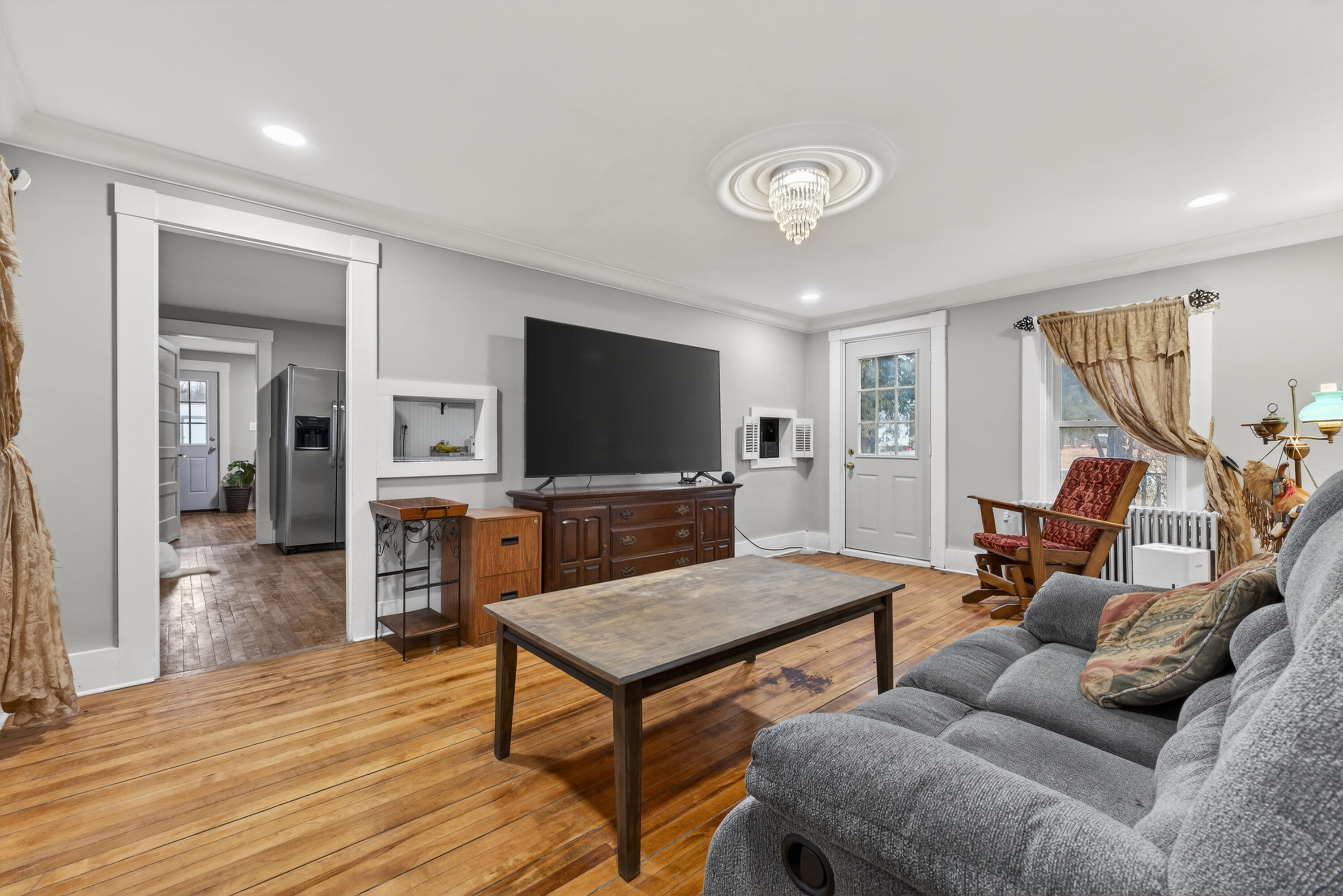 308 Hartland Avenue Pittsfield ME 04967