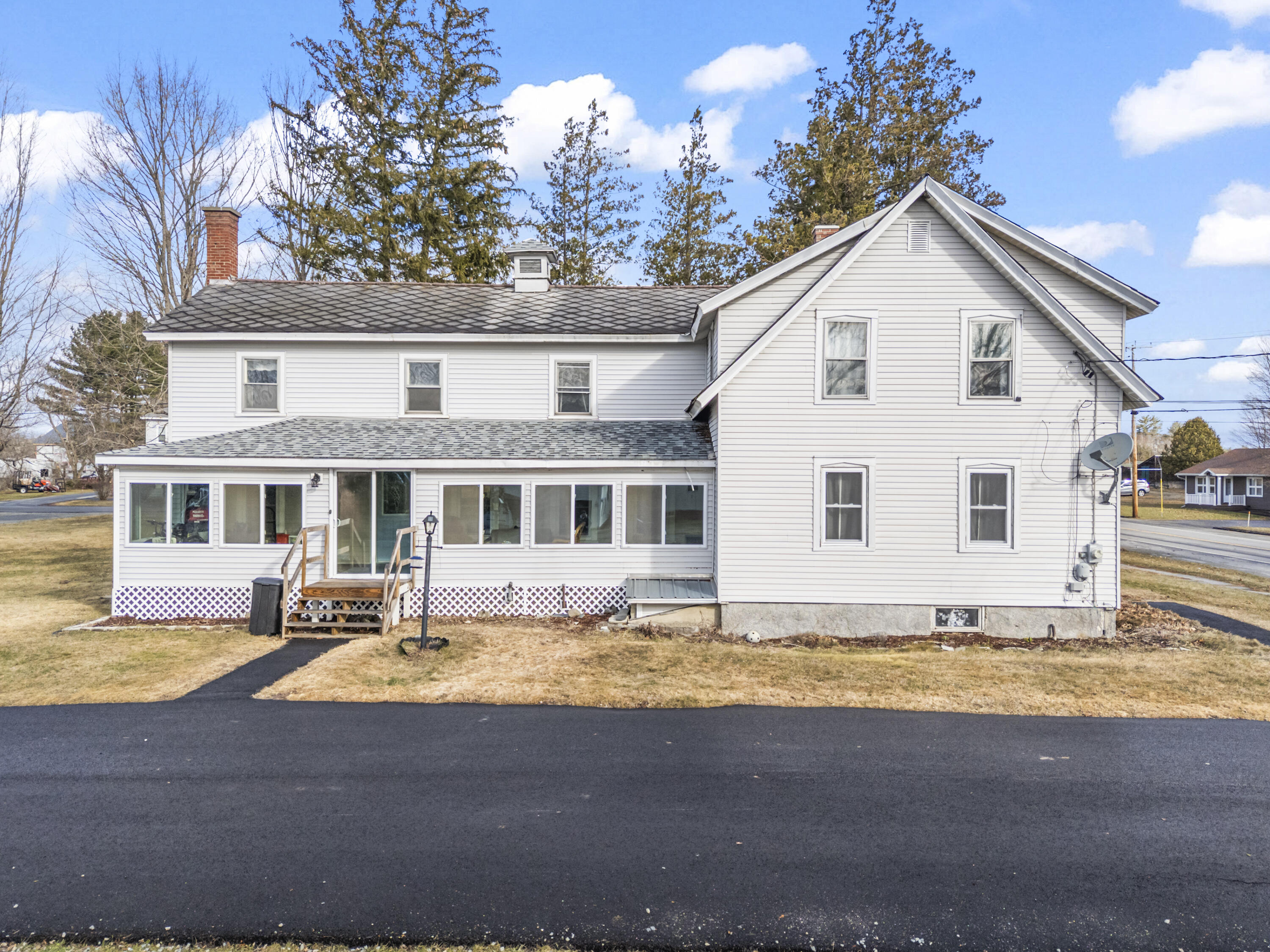 308 Hartland Avenue Pittsfield ME 04967