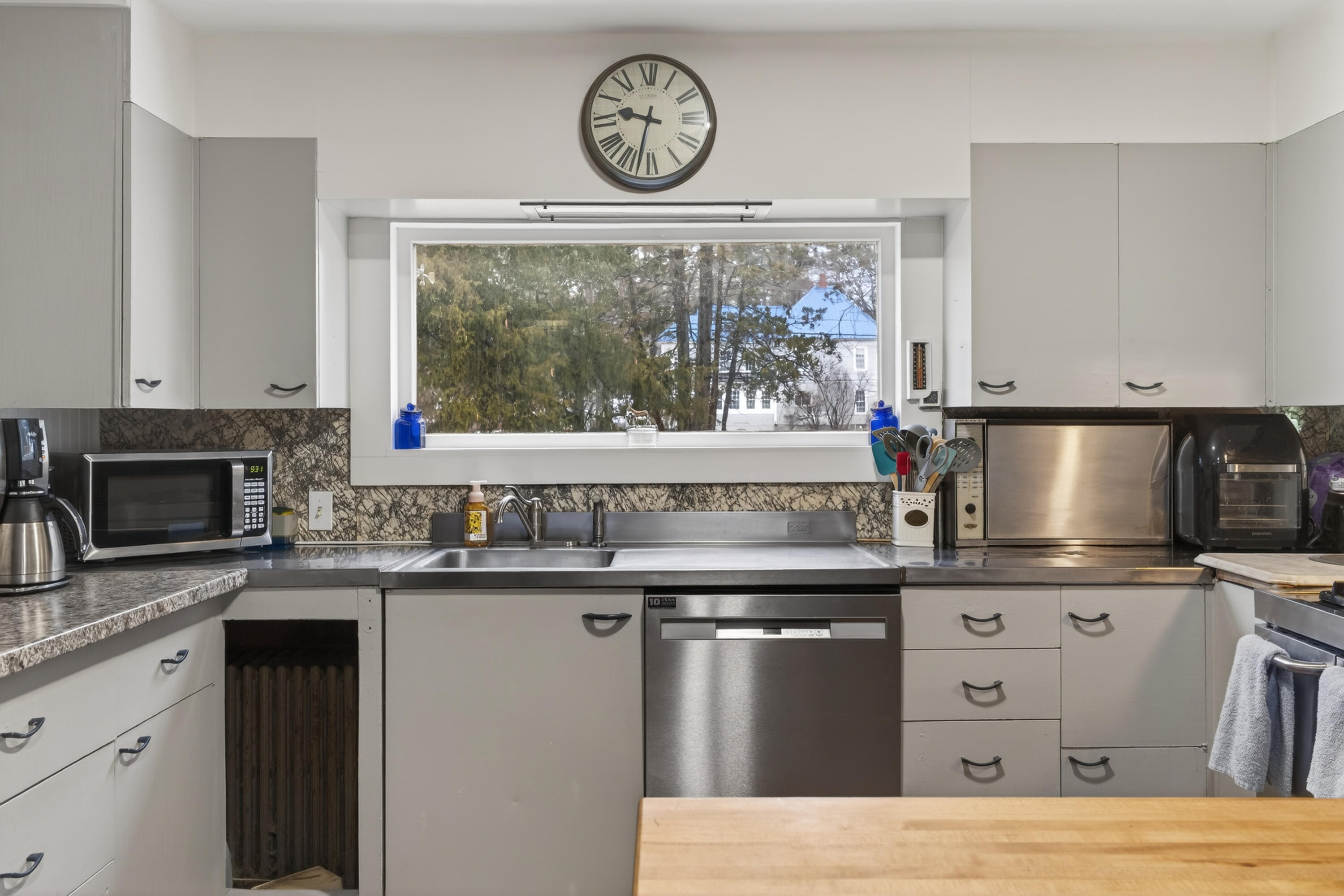 308 Hartland Avenue Pittsfield ME 04967