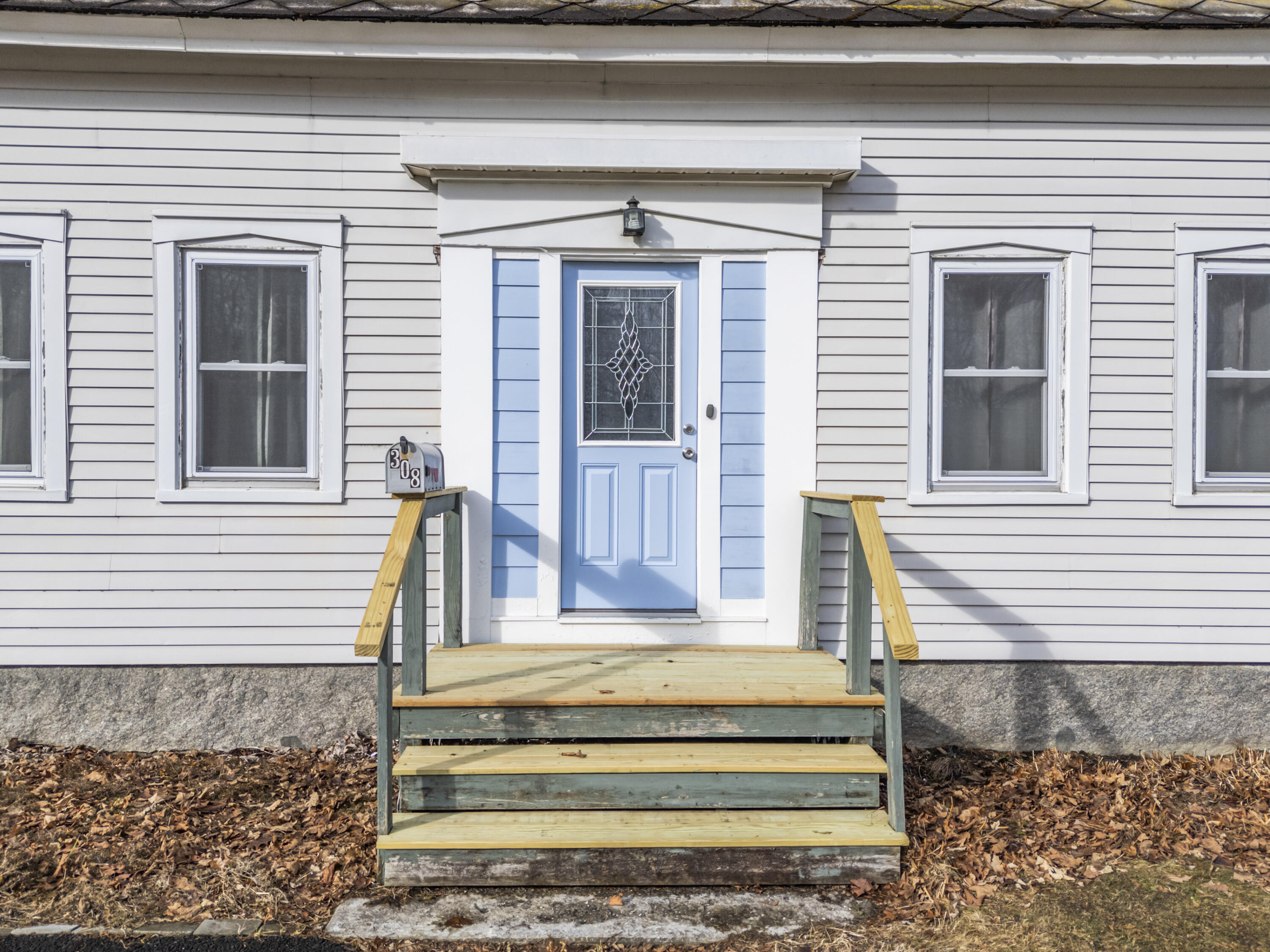 308 Hartland Avenue Pittsfield ME 04967