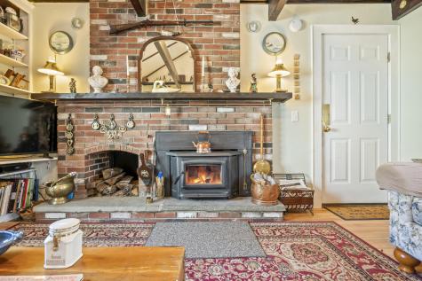 71 Brown Street Kennebunk ME 04043