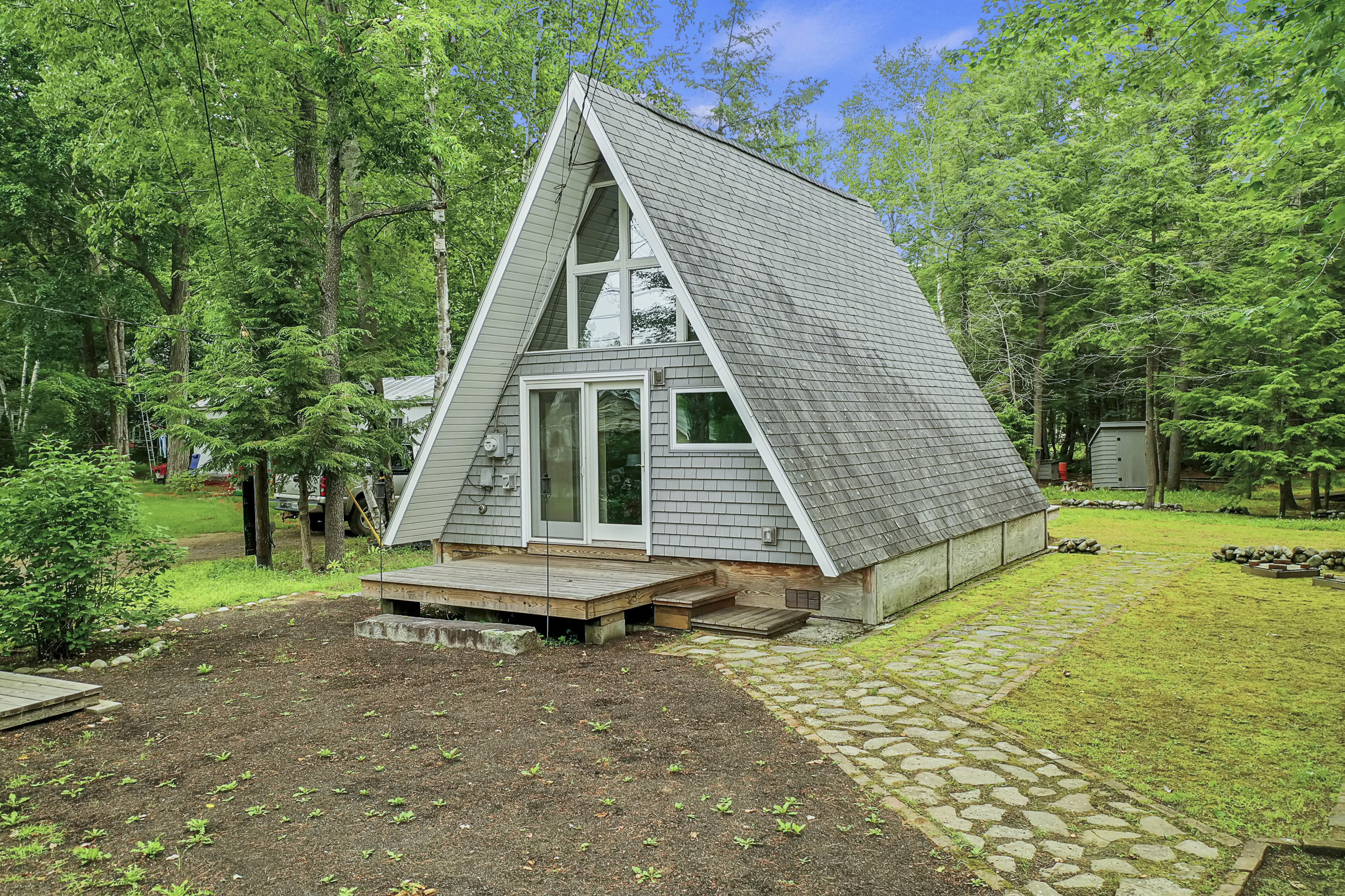 282 Brickett Point Estates, Oakland ME Real Estate Listing MLS 1499710