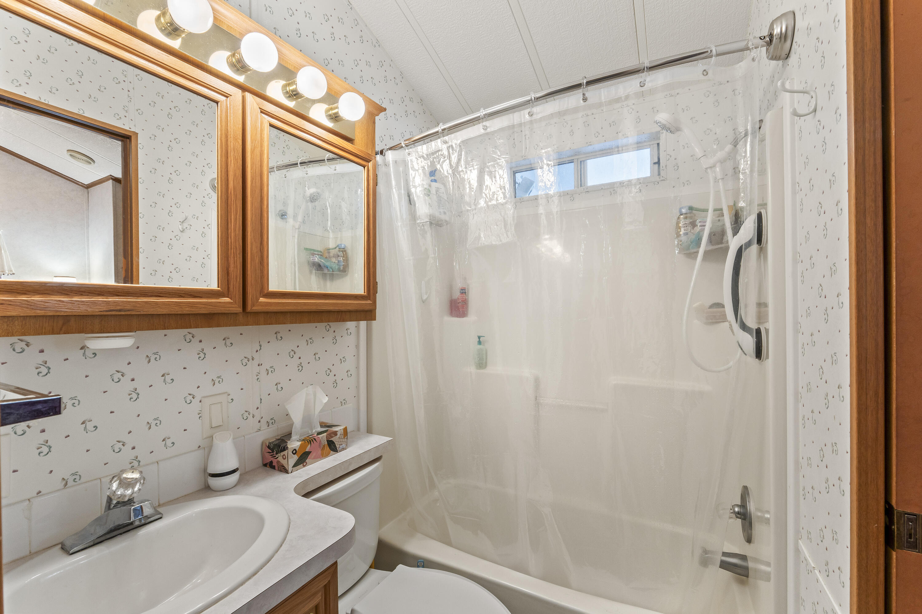 1 Robinson Way Kennebunk ME 04043