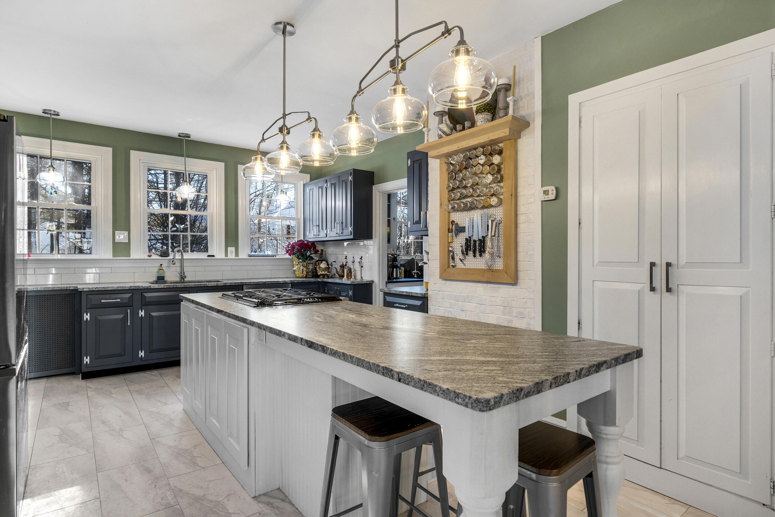 521 Paris Hill Road Paris ME 04281