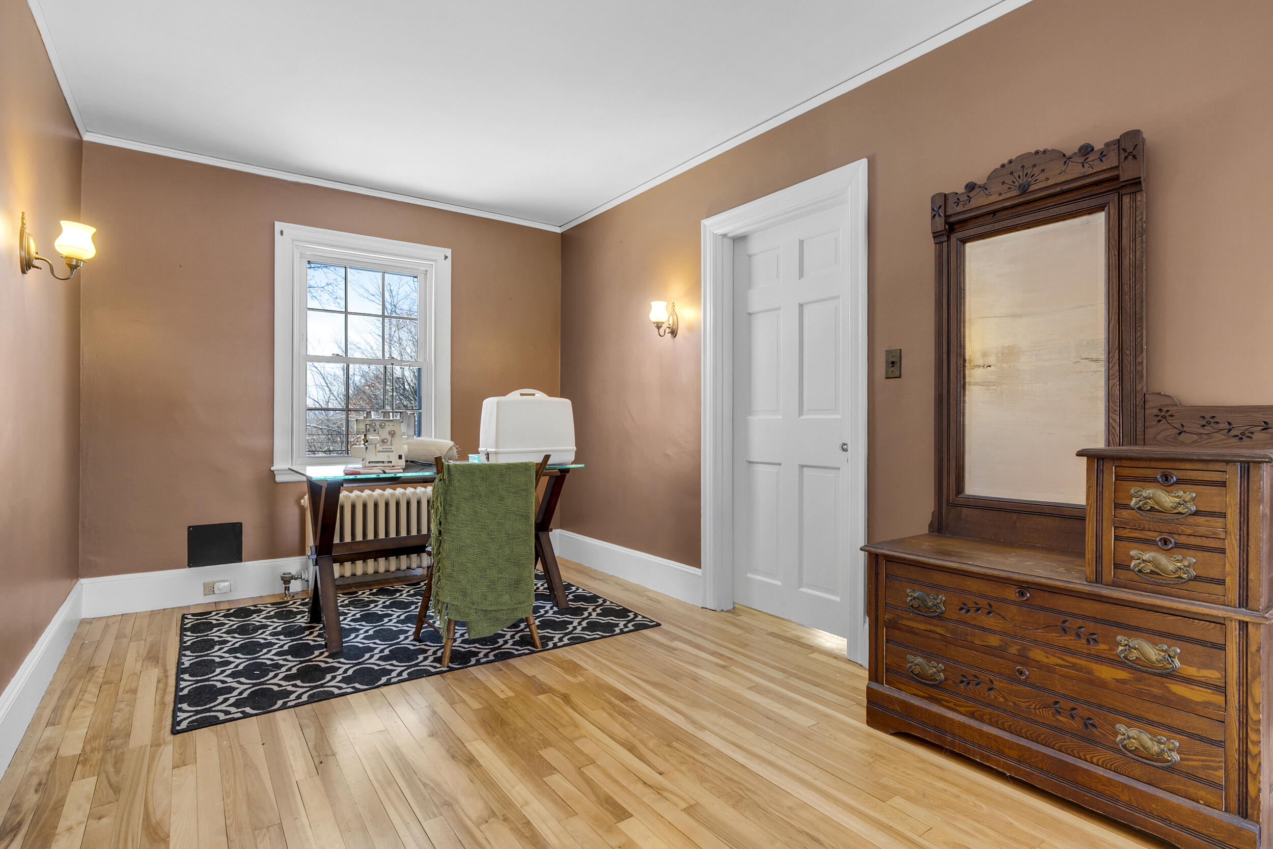 521 Paris Hill Road Paris ME 04281