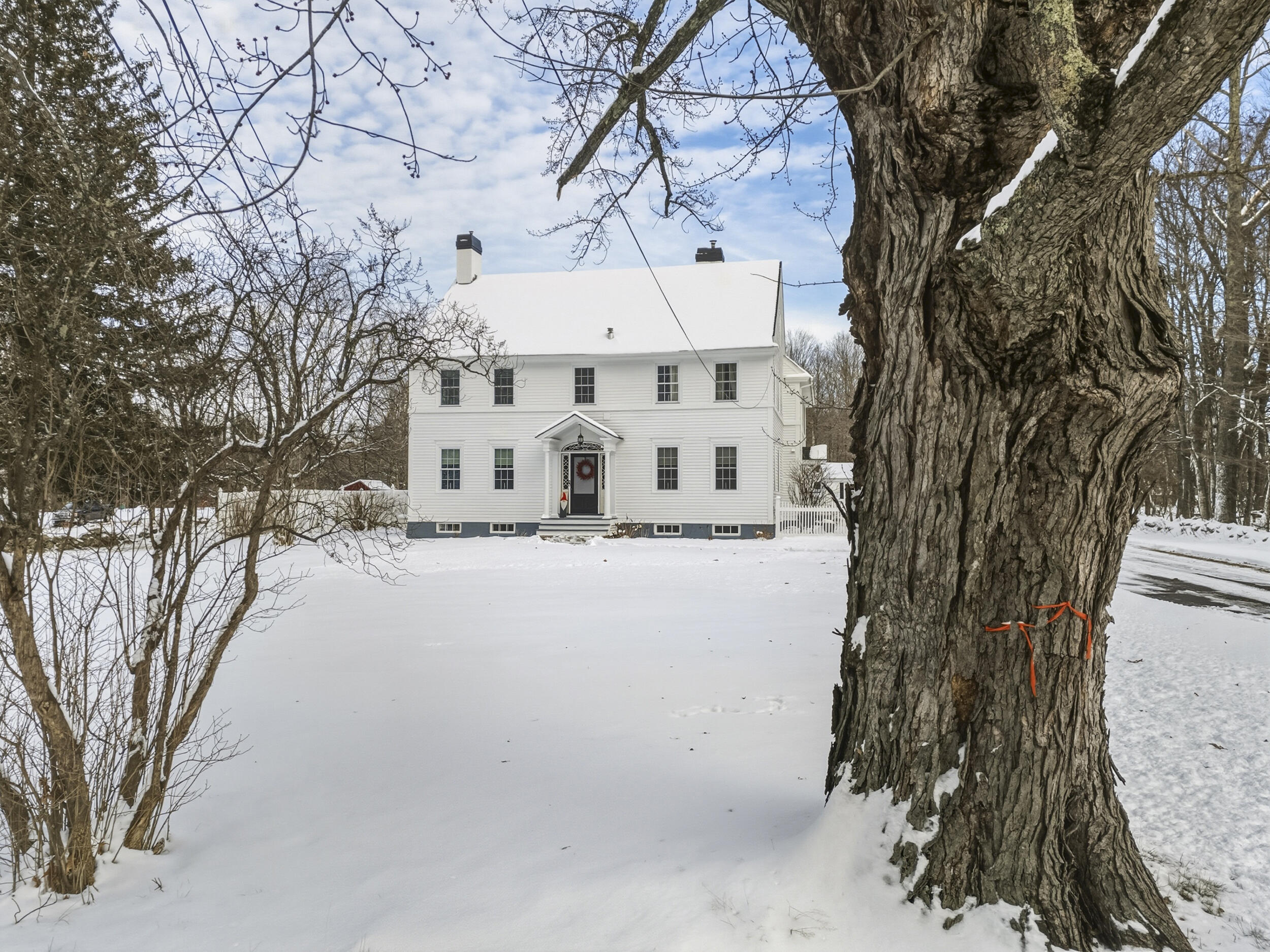 521 Paris Hill Road Paris ME 04281