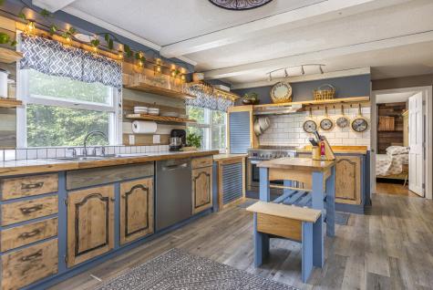 14 Bailey Lane Brunswick ME 04011